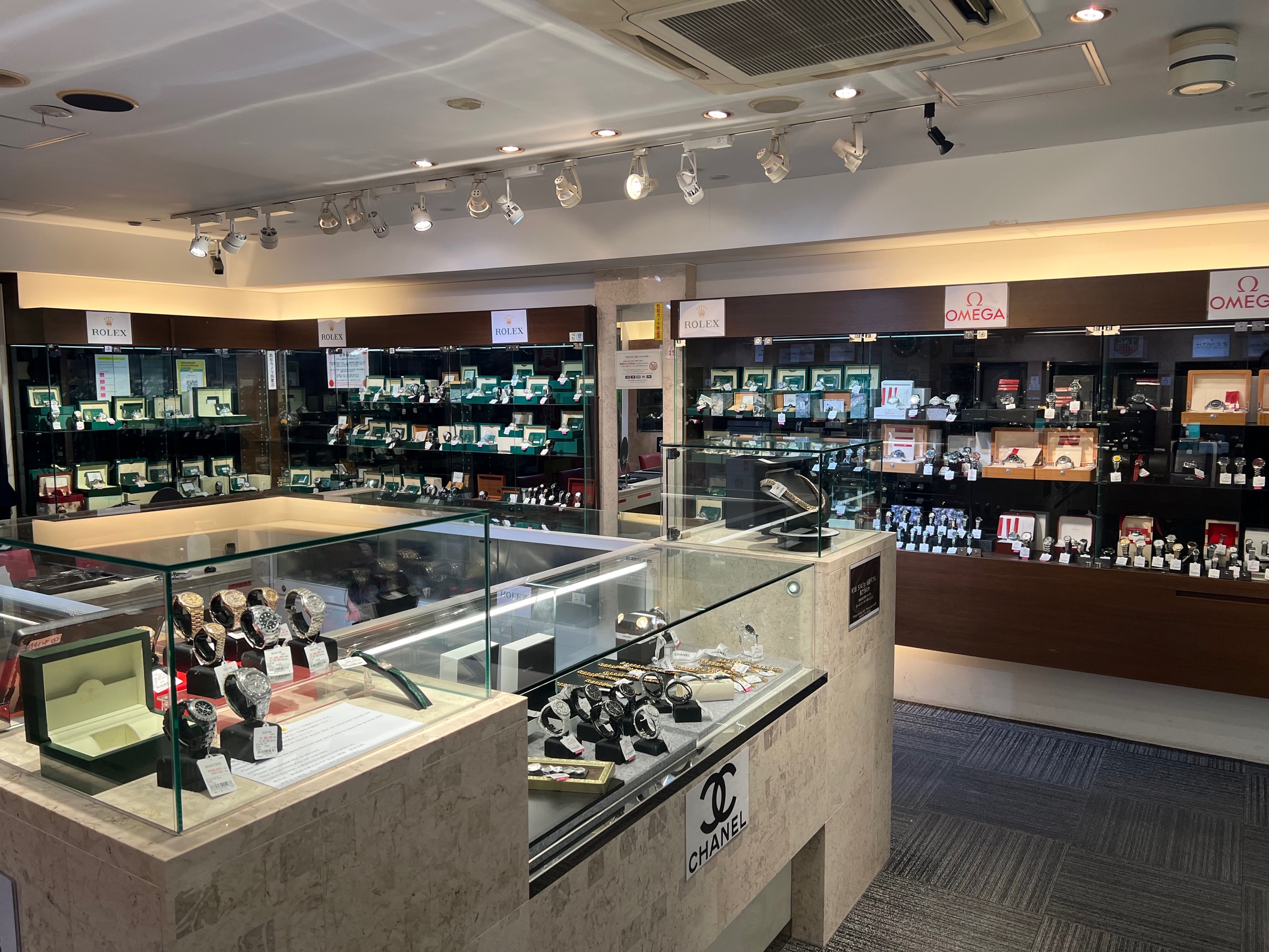 大阪ミナミ店 店舗写真 4